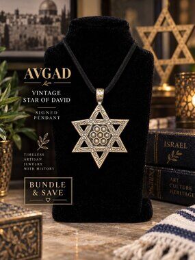 Vintage AVGAD Star of David Pendant Signed Silver Tone Judaica Israel Jewelry